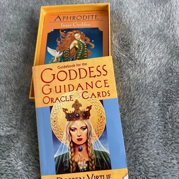 Goddess Guidance Oracle Cards - Picture 4 of 6